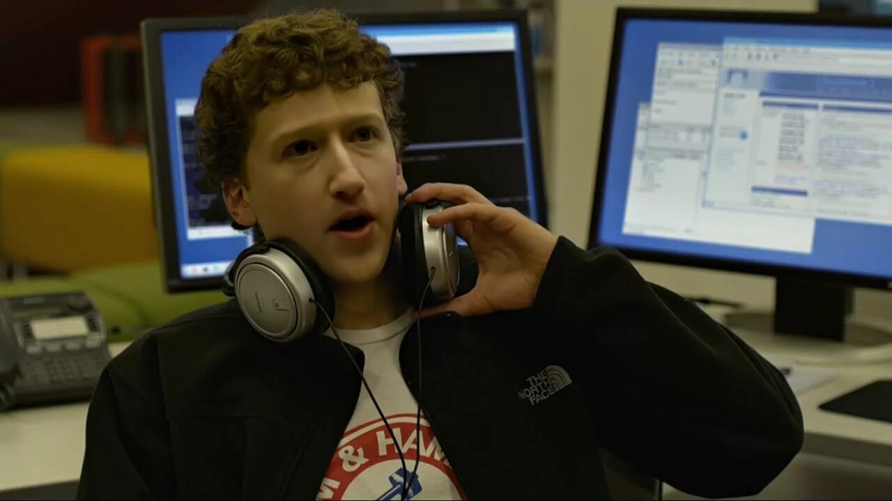 Джесси Айзенберг 2010. Социальная сеть / the social Network (2010).