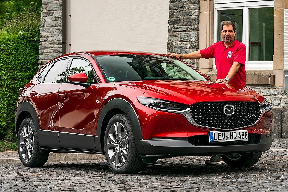 Mazda cx видео. Мазда cx30. Mazda CX 6. Mazda CX-30. Mazda CX 30 2019.