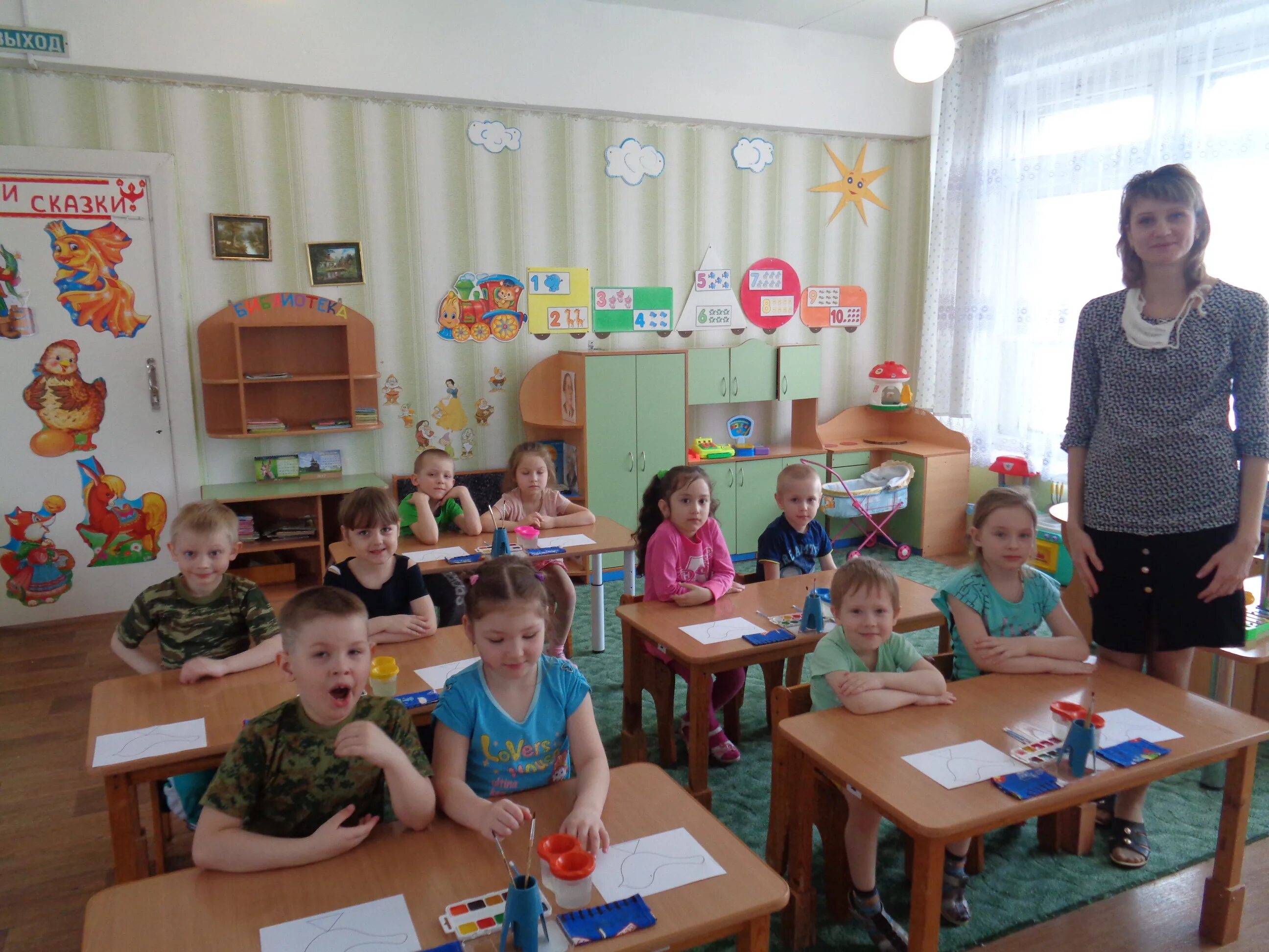 ищем помощника воспитателя. поиск работы детский сад. требуется воспитатель в детский сад. воспитатель. детский сад 9 рябинка сергач.