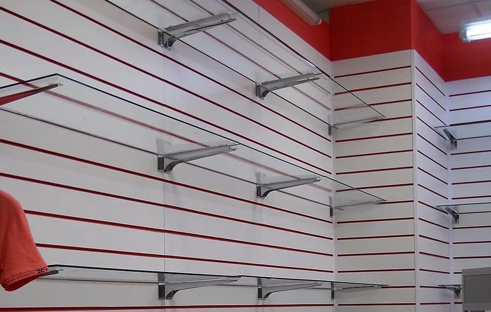 стеновые панели для витрин. экономпанели торговое оборудование. стеновые панели для товара. мдф панель "вертикальные рейки" h2530. стеновые панели для товара.