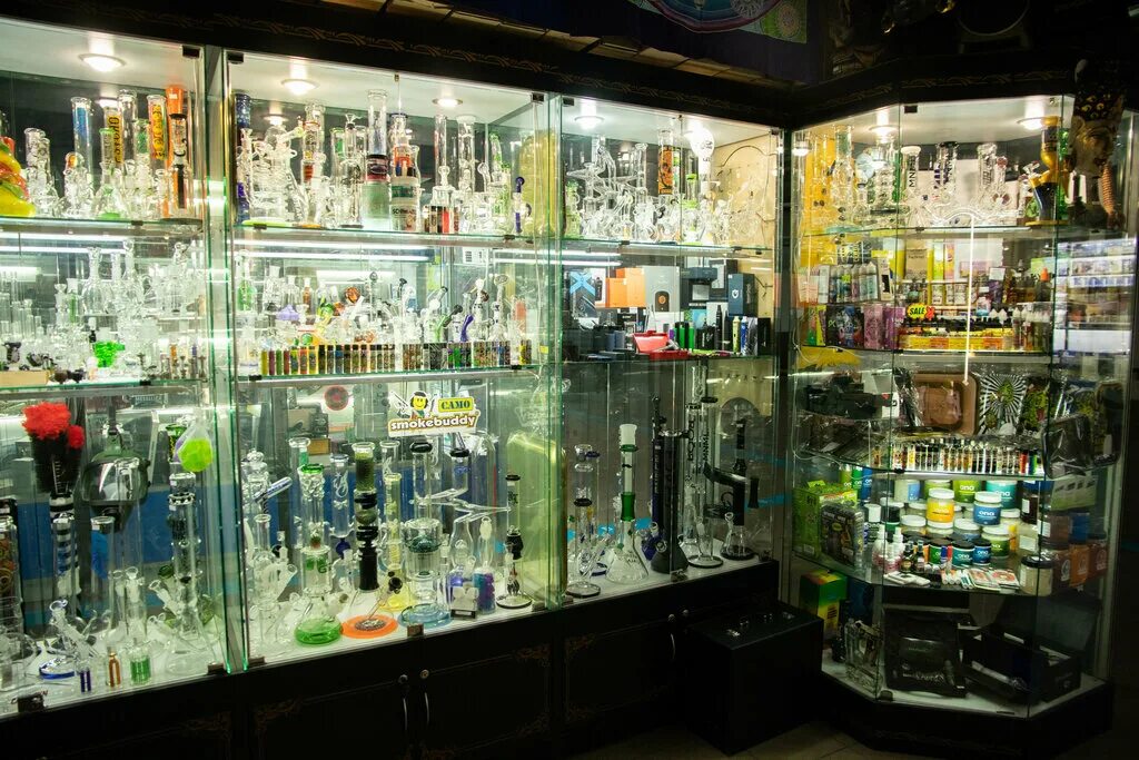 Boogie shop спб. бугишоп горбушка. Boogie shop спб. тц твой пятницкое шоссе. Boogie shop москва пятницкое шоссе.