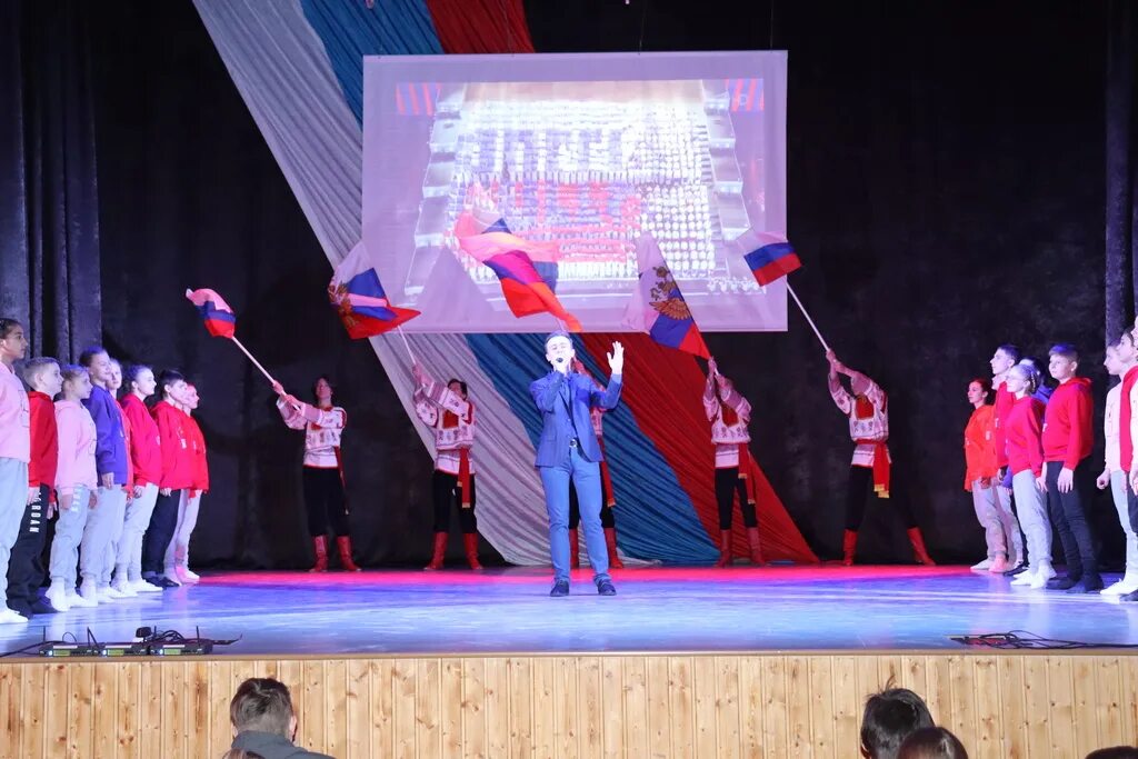 концерт посвященный 10 летию присоединения