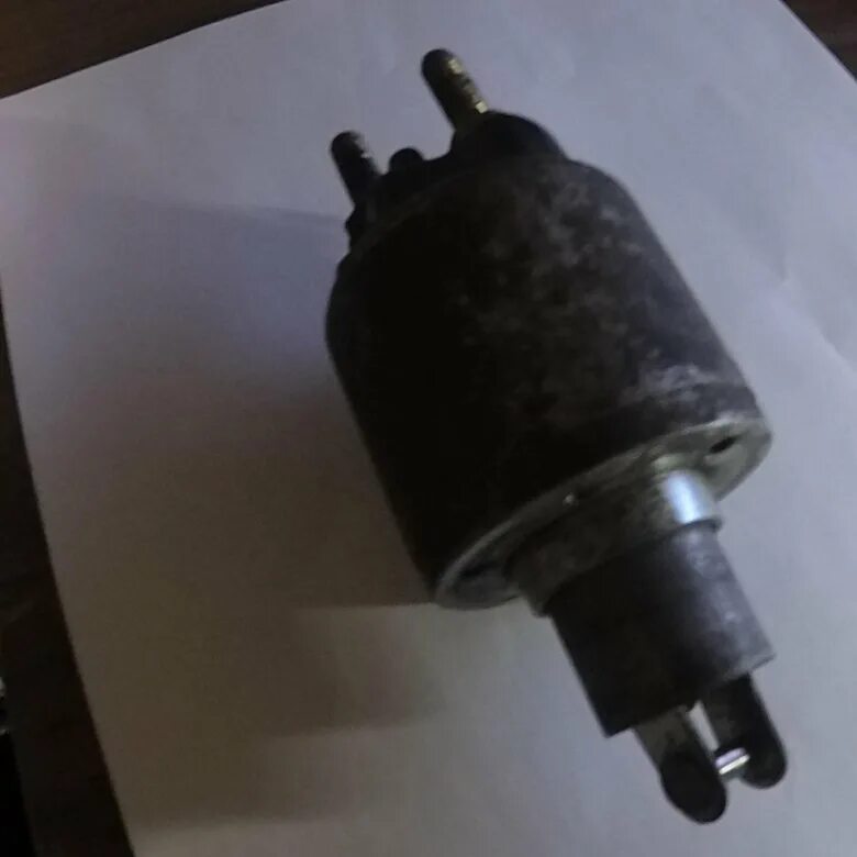 Реле стартера батэ 2101. Втягивающее реле стартера 2109. Втягивающее реле стартера ваз 21099. Втягивающее реле ваз 2109. Втягивающее ваз 2109.