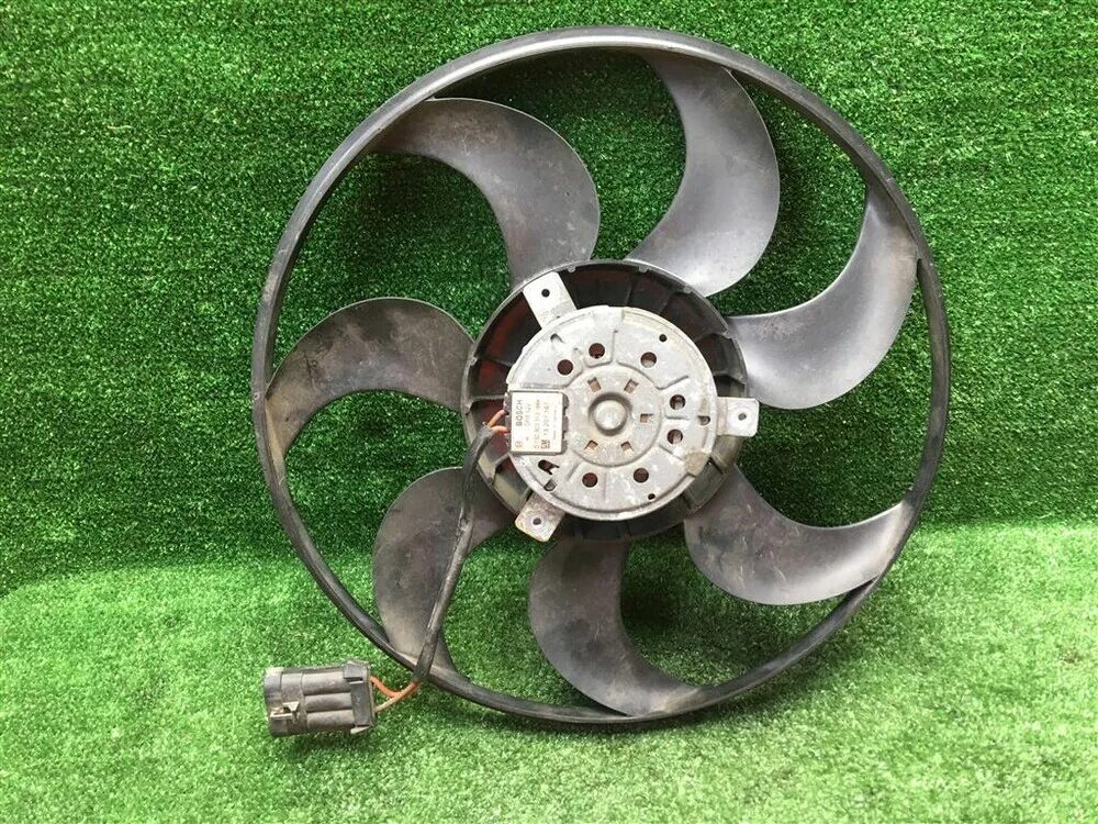 Opel astra h вентилятор охлаждения. Opel vectra b вентилятор охлаждения. Опель зафира б 1. Вентилятор охлаждения радиатора опель зафира б 1. Вентилятор вентилятор opel zafira.