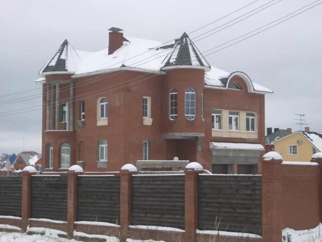 Г пригородный россия. Ульяновск п.Пригородный. Пригородный дом. Пригородный дом в России. Пригородный дом элитный.