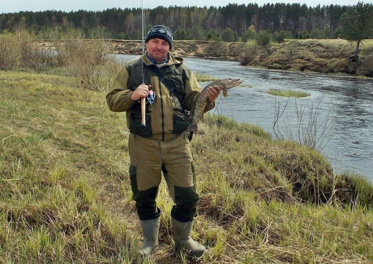 Рыба в реке медведица тверская область. Рыба в реке медведица тверская область. Рыбалка на медведице. Рыбалка на медведице. Река медведица рыбалка.