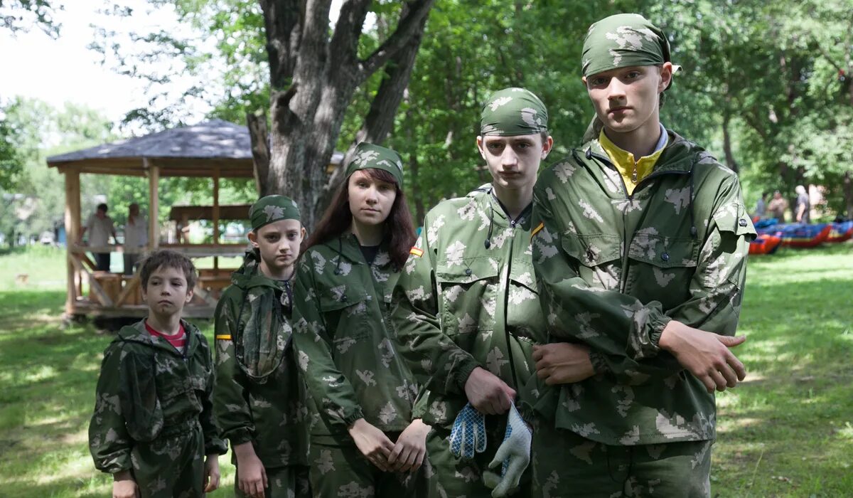 Детский лагерь спецназ в Хабаровске. Военный лагерь. Спецназ дети. Военный лагерь спецназ дети.