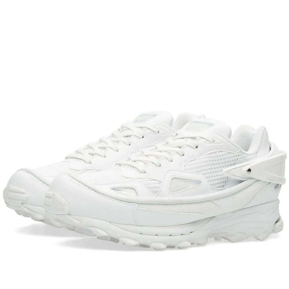 Raf simons response. Adidas raf simons response trail. raf simons response trail white. adidas raf simons white. adidas raf simons response trail 2.