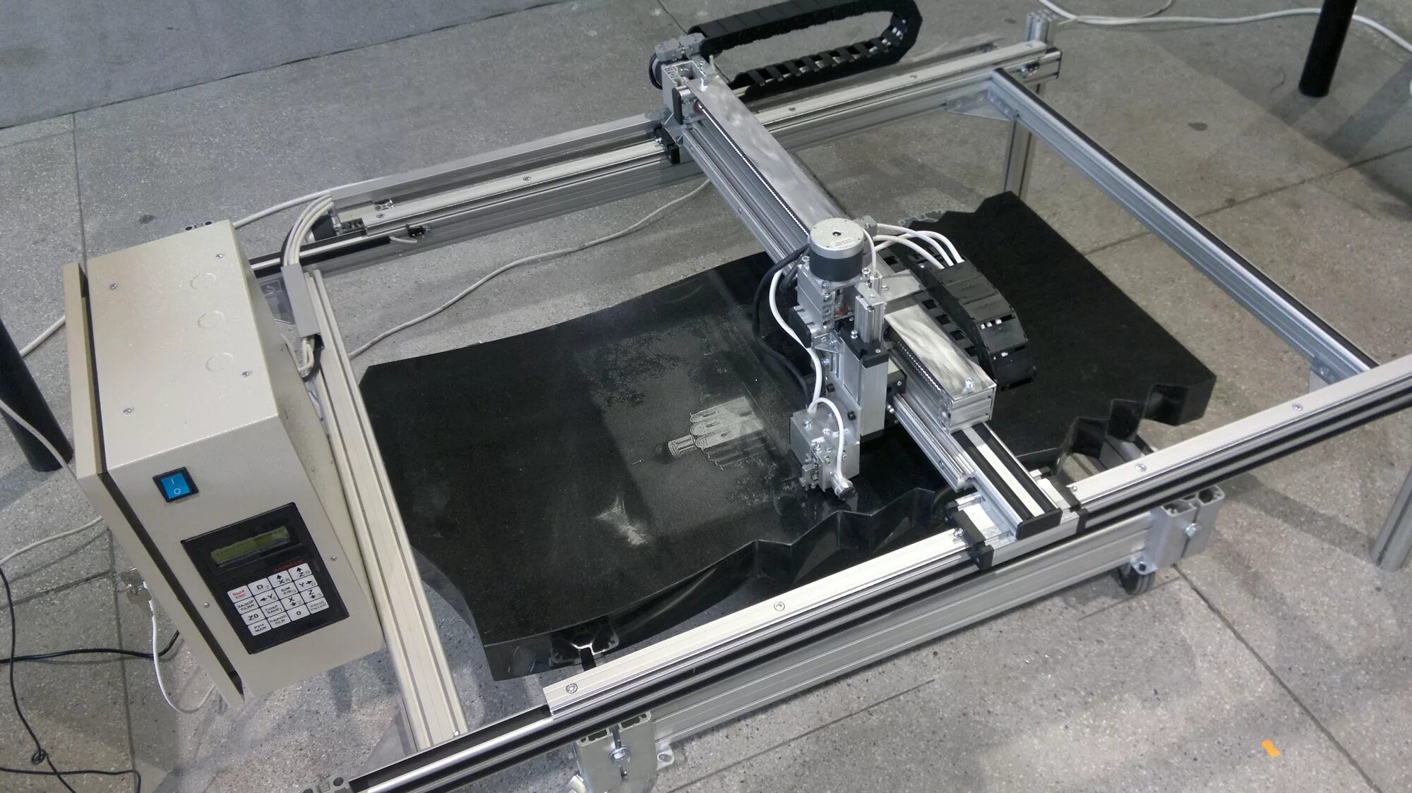 гк утехин гравировальные станки. гравированный станок. гравировальный станок брюллов. миртелс гравировальные станки. роботикс гравировальный станок.