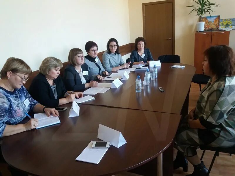 Брянск володарский суд сайт. Володарский районный суд Нижегородской. Володарский районный суд Астраханской. Мировой суд Володарского района г Брянска. Володарский районный суд Нижегородской области фото.