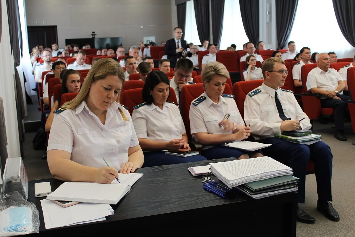 Новости республики россия. Торги жителей фото. Последние новости в Республике Коми. Сыктывкарский суд Комиинформ.