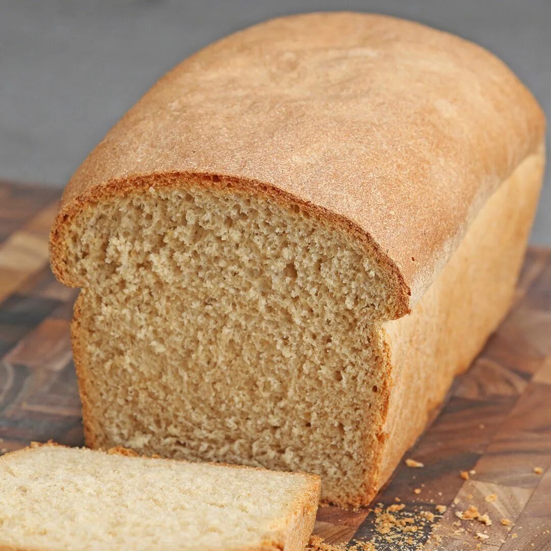 Домашний хлеб. Хлеб быстрого приготовления. Готовый хлеб. Хлеб для сэндвичей.