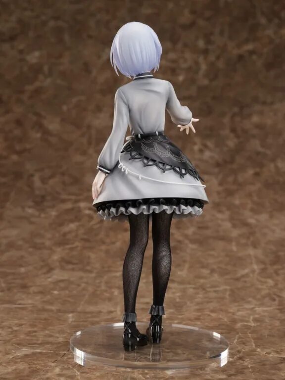 Статуэтка топ. Emma brightness ore dake haireru kakushi dungeon. Arknights figure. Фигурка 1/7 шуви дола (schwi dola). Atelier ryza reisalin stout.