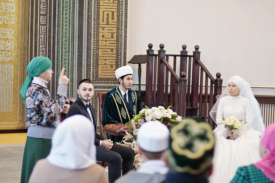 никях имама. церемония никаха ришата тухватуллина. никах в казани в мечети. мусульманская свадьба в мечети. никах в мечети ярдэм.