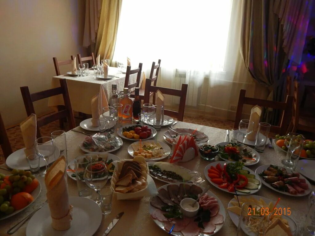 Кафе искра тула кутузова 102. Кафе тула кутузова. Кафе искра тула кутузова. Кафе искра тула кутузова. Рябинушка сургут.