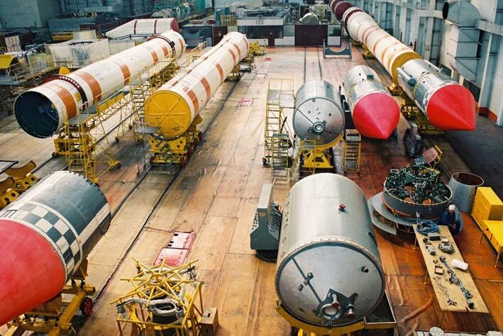 Изделие ракетно космической техники. Ракета-носитель космос-3м 11к65м. Космодром Плесецк космос м3. РН космос-3м стартовый комплекс. Ракета космос 3м Омск.