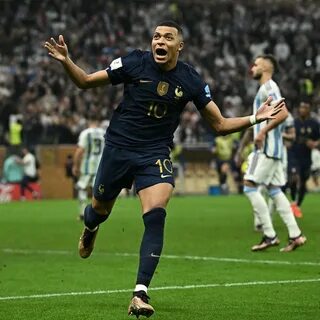 Футбол бомбардиры чемпионата