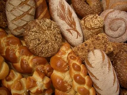 Выпечка разных хлебов