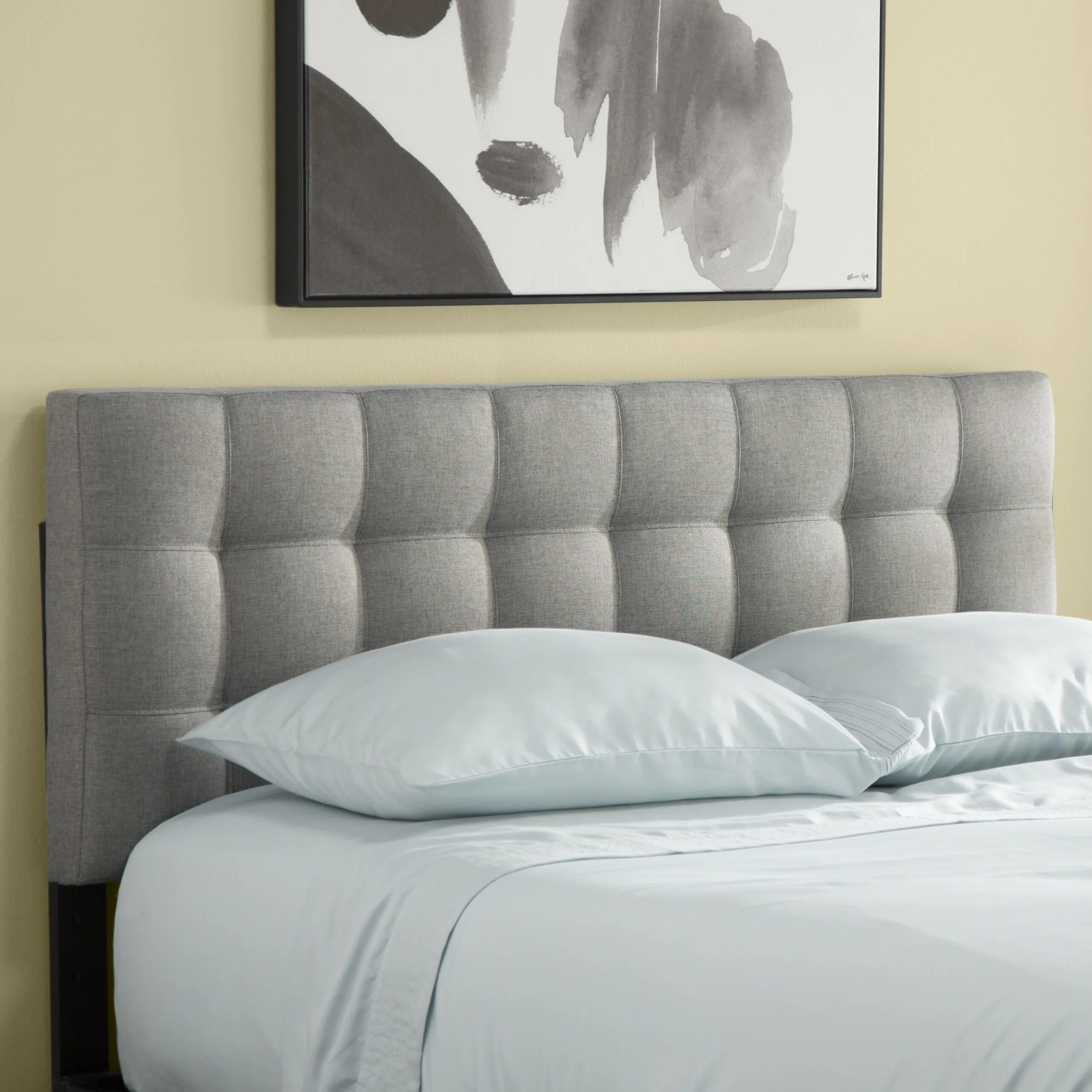 Кровать elliot shelter upholstered headboard. Кровать с мягким изголовьем. Спинка прикроватная chesterfield 180. Под изголовье. Кровать элизабет 160х200 каретная стяжка.