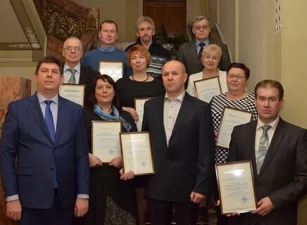 Общество смирновых