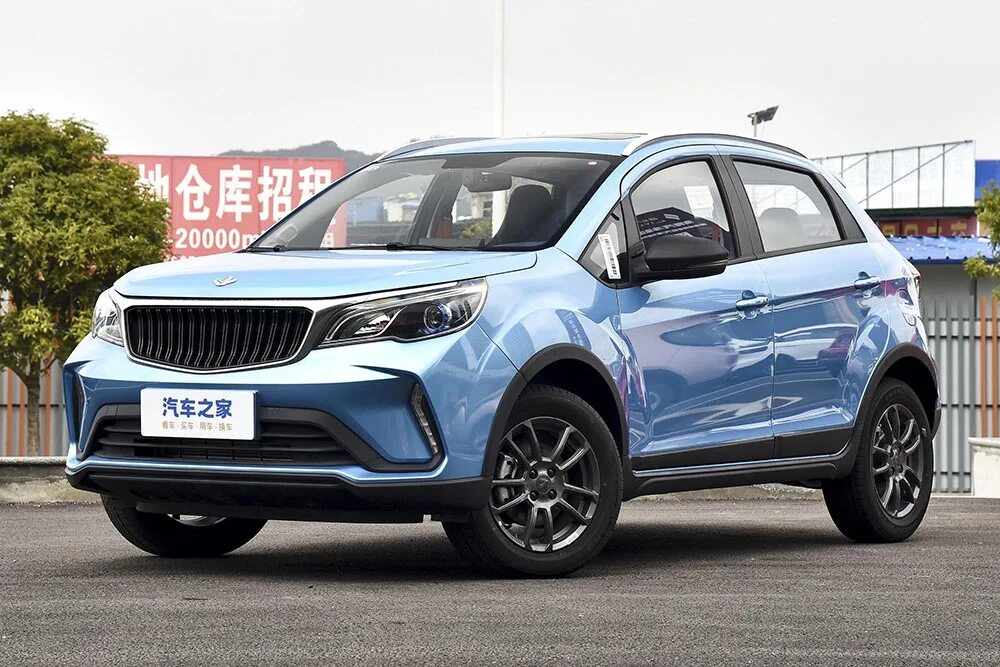 Стала известна дата начала продаж в России кроссовера Livan X3 Pro - Российская 