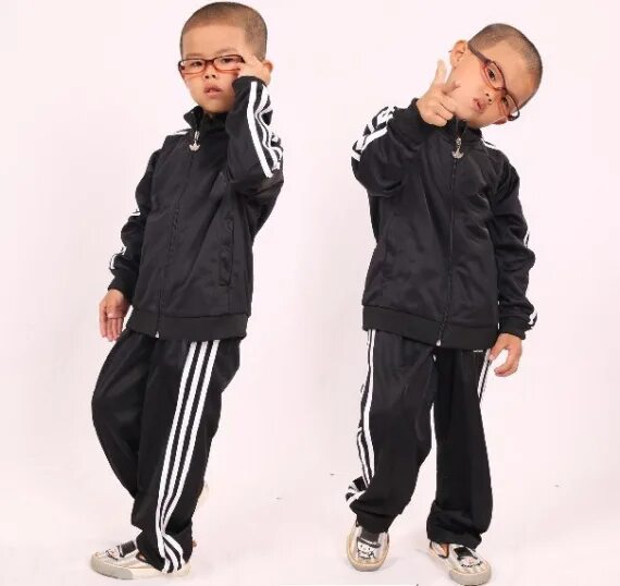 бебры все в адидасах оригинал