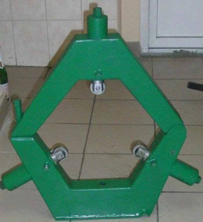 Люнет неподвижный для токарного станка jet. Люнет это. Люнет для токарного станка, петроградъ, модель n2 (высота центров < 150мм). Люнет для токарного станка 1м63. Люнет для токарного станка по дереву джет 1221.