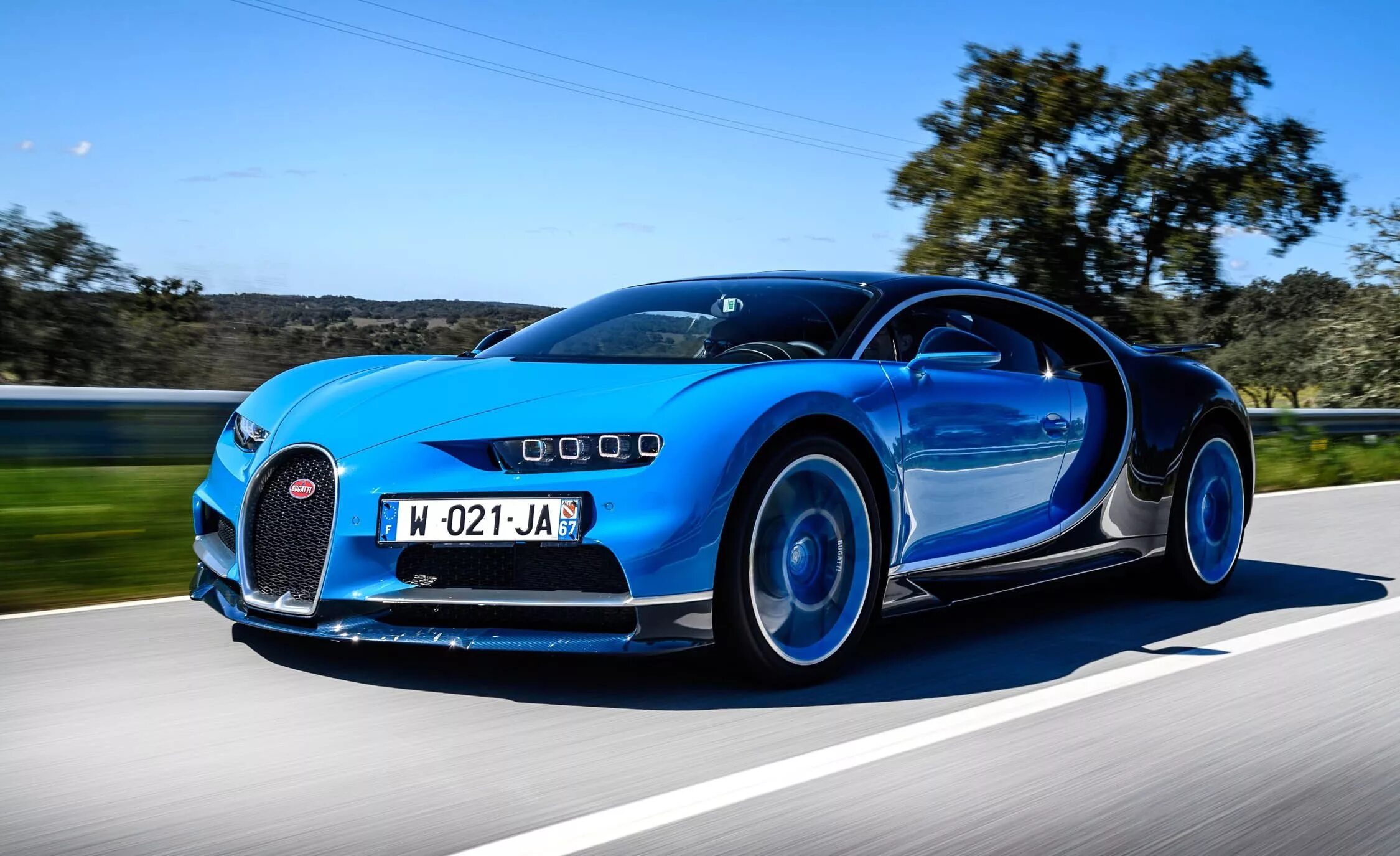 Машина Бугатти ЧИРОН. Бугатти Вейрон 2022. Bugatti Chiron super Sport 2021. Бугатти Вейрон 2018.