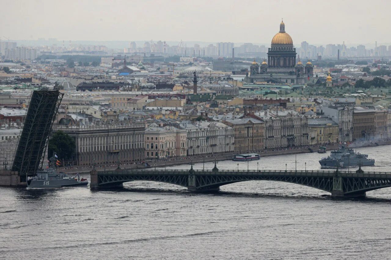Погода спб на 10. Погода на июнь. Ливень в петербурге. Ливень в спб. Погода на 7 июля.