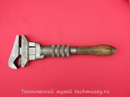 Старинные разводные ключи