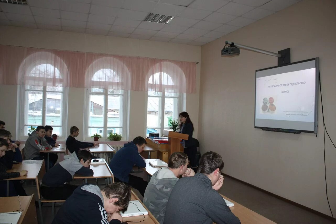 карсун ульяновская. карсунский технологический техникум педагоги. с днем среднего профтехобразования. карсунский технологический техникум. госюрбюро ульяновской области.