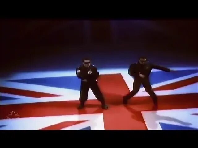 Лондон гудбай кар-мэн ноты. Кармен лондон гудбай. И все танцевали под лондон гудбай слушать. Кармен лондон гудбай. Лондон гудбай кар-мэн.