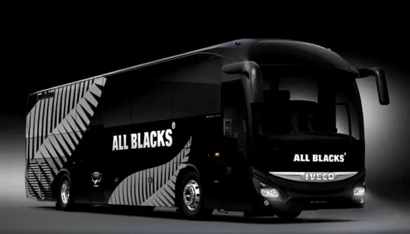 Хитрый автобус. Higer автобус черный. Blacked bus. Blacked bus. Blacked bus.