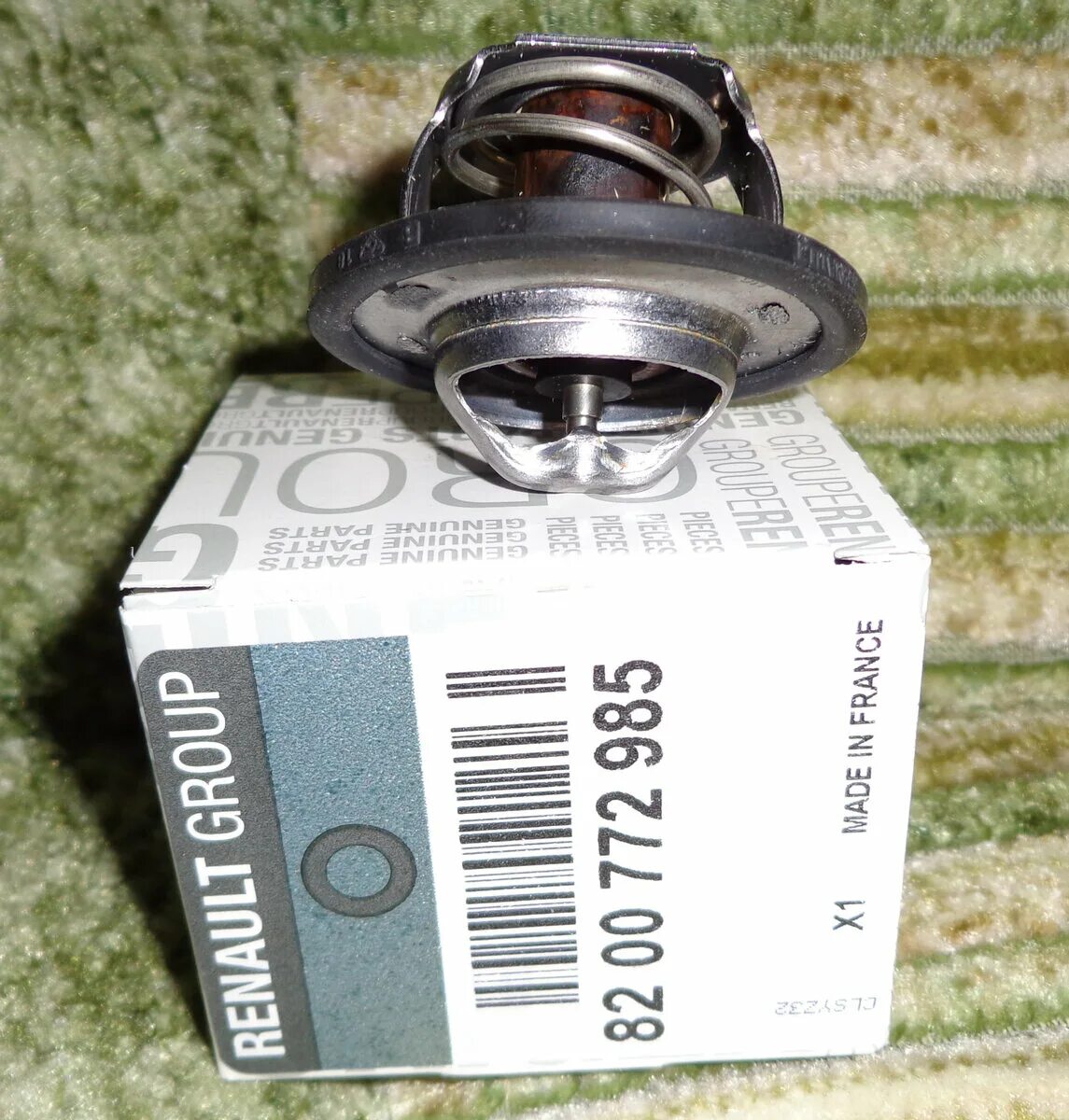 Термостат рено логан 1. Термостат на рено логан 2006 года. Оригинальный термостат рено логан. Термостат рено логан 1. 4 артикул.