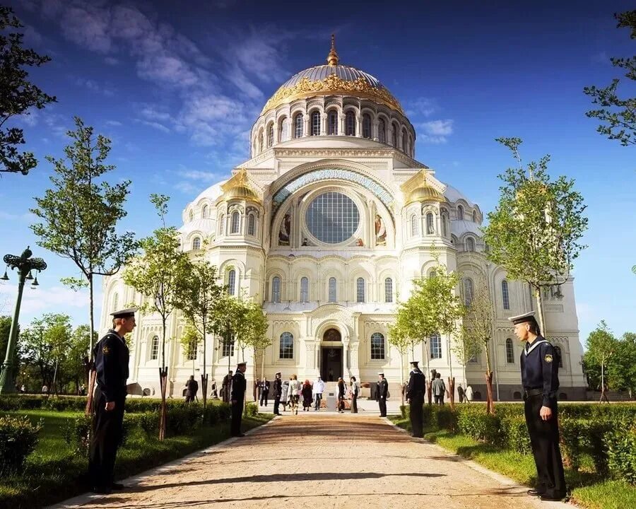 кронштадт санкт-петербург. крондтштат питер храм. кронштадт обзорная экскурсия. кронштадт санкт-петербург достопримечательнос. кронштадт ночью сверху.