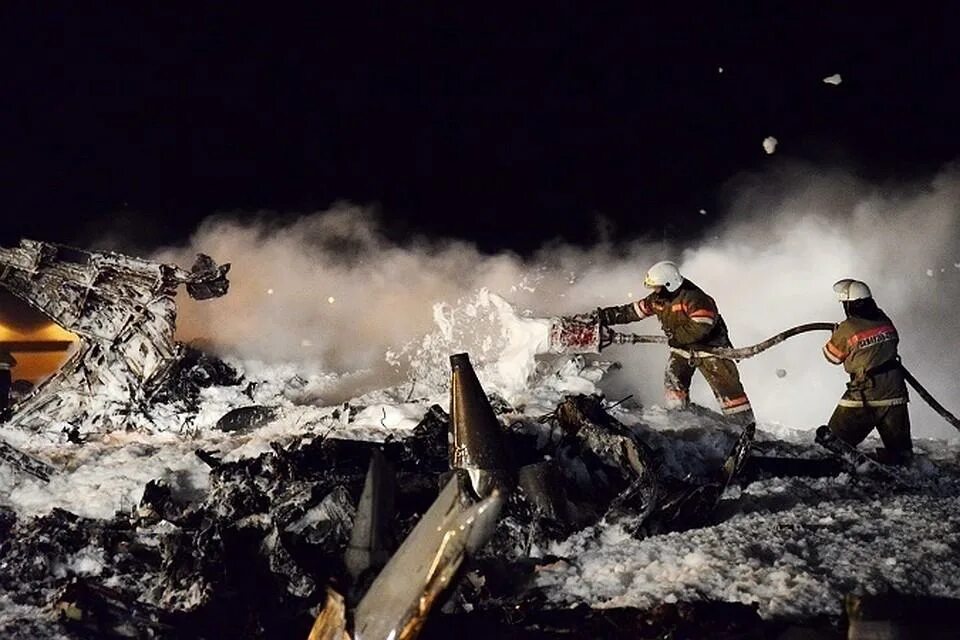 Крушение boeing 737 в казани (2013). 11. Ноябрь 2013 казань. Боинг 737 казань. Ноябрь 2013 казань.
