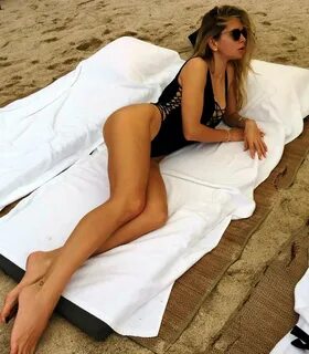 Орыс әкесі мен қызының порносын көріңіз