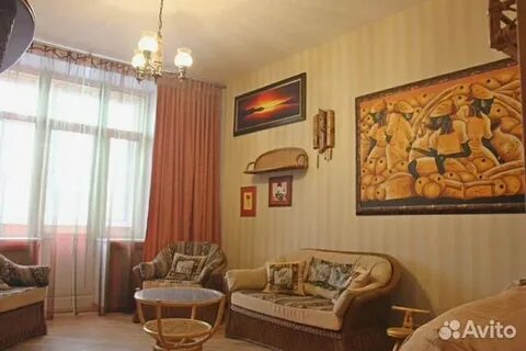 В доме 160 квартир трех