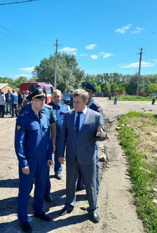 Бот сад саранска. Кукольный театр коммунар новокузнецк. Коммунар саранск. Коммунар саранск. Самарский пороховой завод коммунар.