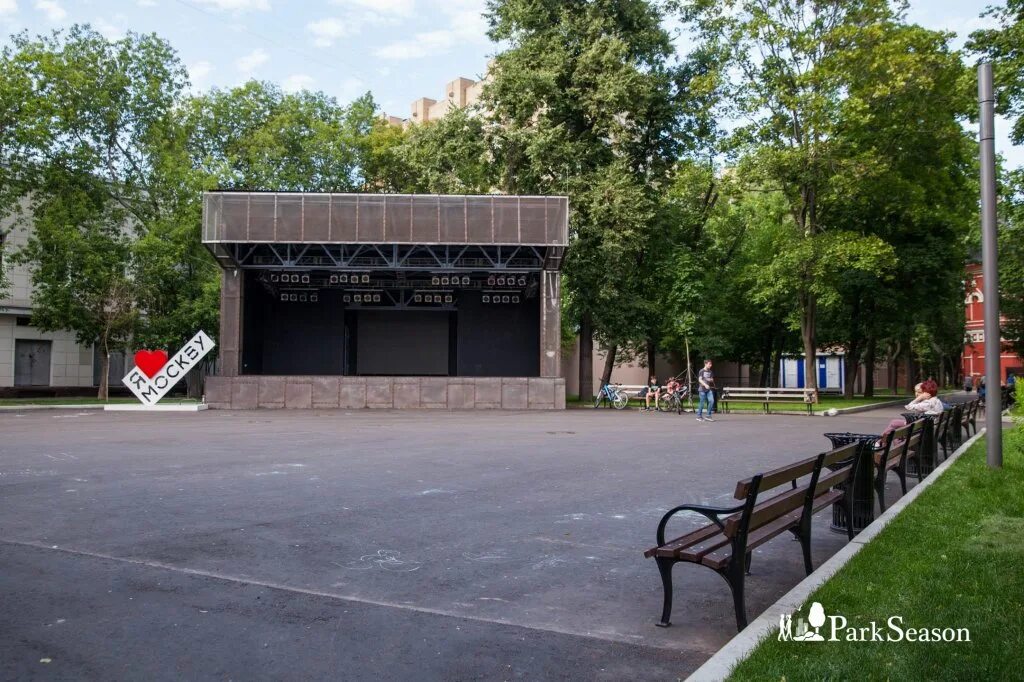 Таганский парк купить билет. Парк Таганский эстрада. Таганский парк Главная сцена. Сцена в Таганском парке. Таганский парк кинотеатр.