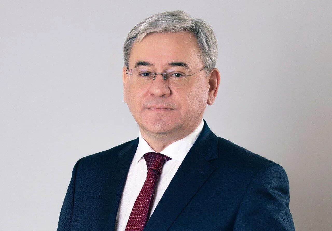 Директор рэа. Директор рэа