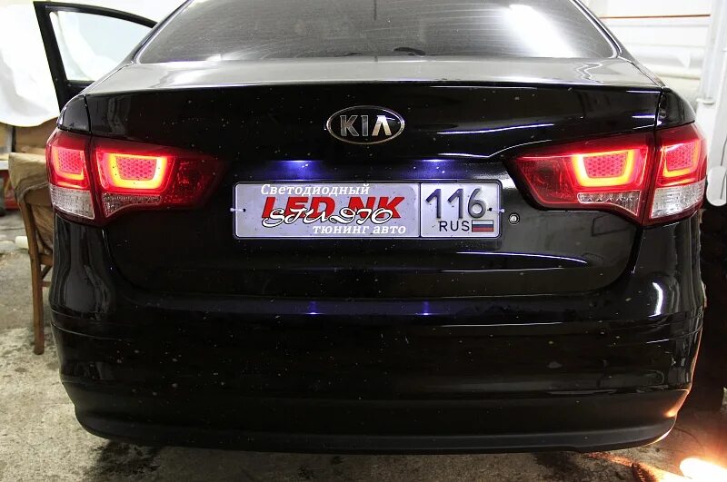 Рио 3 задние фары. Задняя led оптика Kia Rio 3. Led оптика Kia Rio 3. Kia Rio 3 диодная оптика. Диодные фары Kia Rio 3.