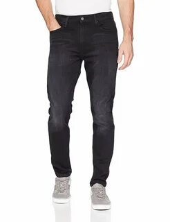 Levis slim taper