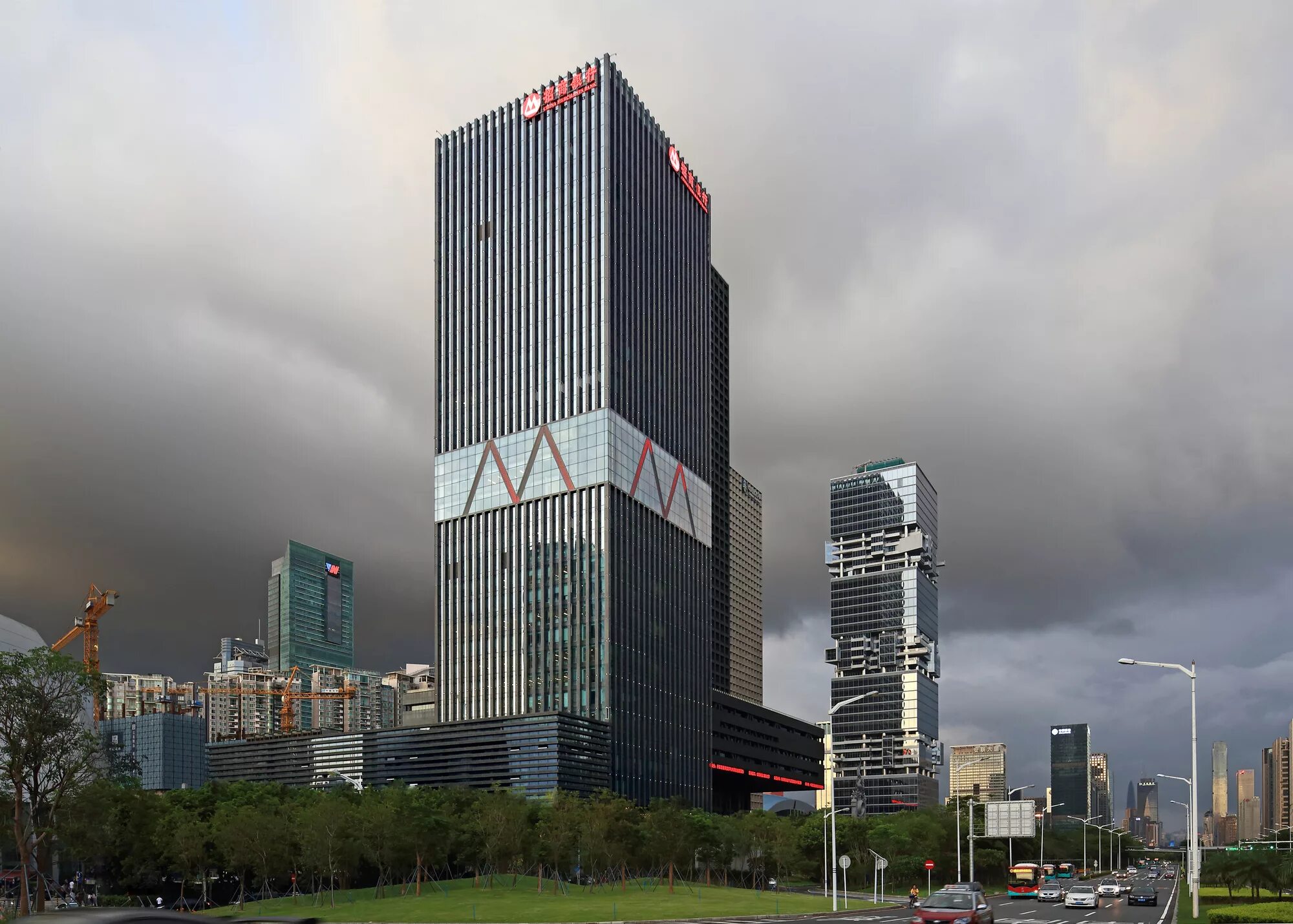 Брикс штаб квартира. China Merchants Bank. China Zheshang Bank. «Shenzhen City commercial Bank» в город Шэньчжэнь. Шензен.