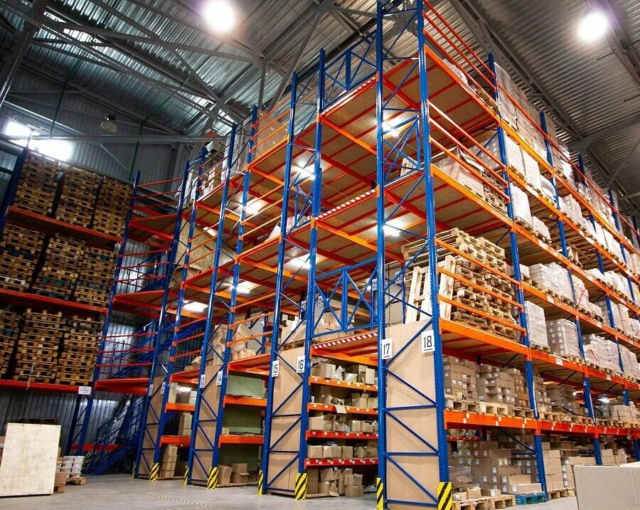 промышленная съемка. место есть склад. место есть склад. помещение склада. парголовский таможенный логистический комплекс.