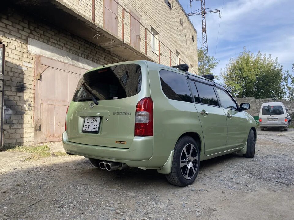 Пробокс 2003. Тойота 2003 probox. тойота пробокс 2018 года. probox обвесы. toyota probox тюнинг.