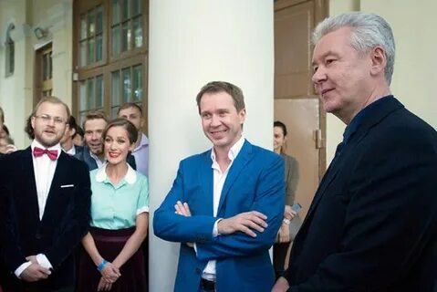 Кто руководит театрами в москве