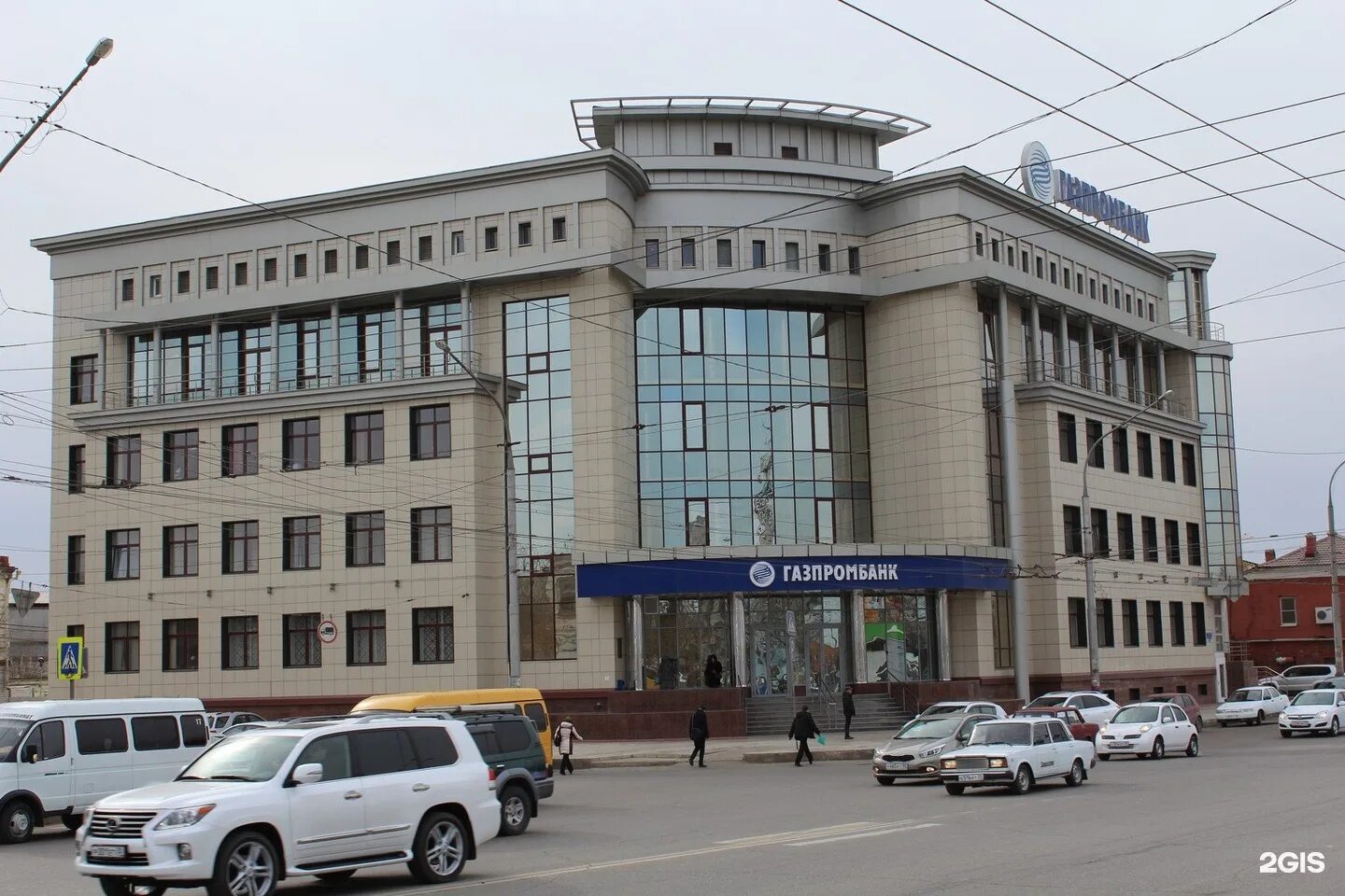 Банкомат газпромбанк. Газпромбанк астрахань режим. Газпромбанк астрахань набережная приволжского. Газпромбанк савушкина астрахань. Газпромбанк савушкина астрахань.