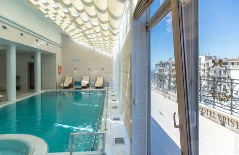 Vertex spa hotel