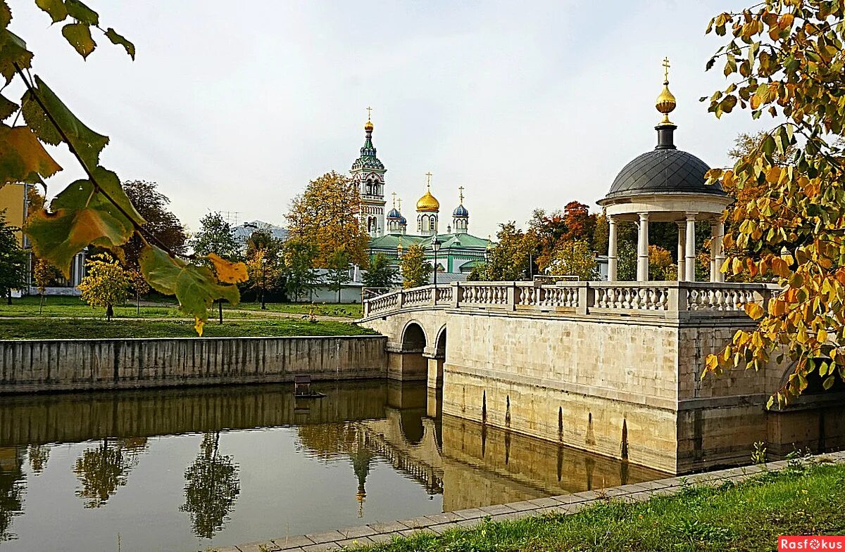рогожская старообрядческая слобода в москве. рогожский поселок старообрядческая церковь. рогожское подворье в москве. рогожский поселок старообрядческая. старообрядческом комплексе в рогожской слободе.